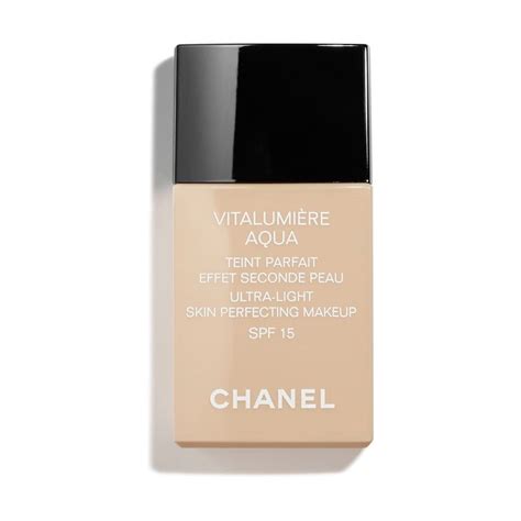 chanel foundation aqualumiere|Chanel vitalumiere aqua discontinued.